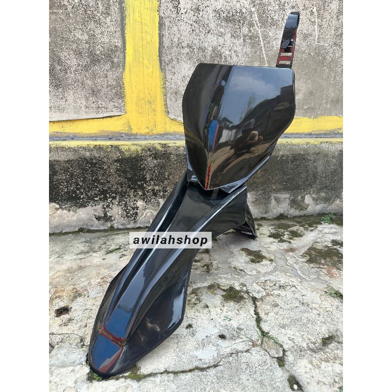 Spakbor depan dan papan nomor wr155 Selebor depan wr155 plus papan nomor wr155 Spakbor depan wr 155 