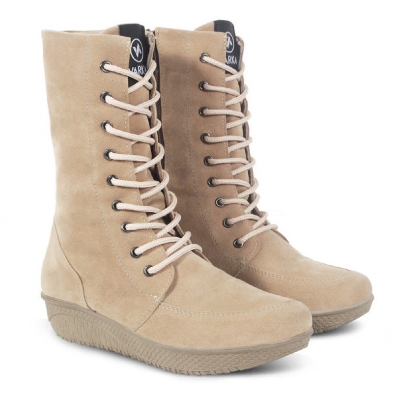 sepatu boot wanita trendy model tinggi modis