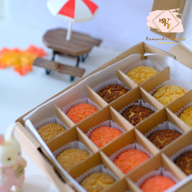 

(dikirim BESOK) Mini Choux / One Bite Choux isi 16 pcs