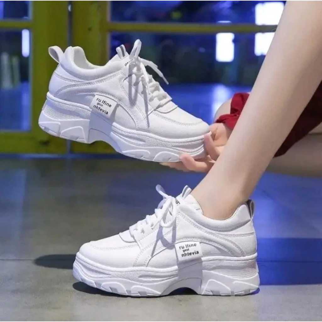HOT DEALS Sepatu Sneaker Wanita Putih Platform Tinggi Korea Style sepatu putih wanita sepatu wanita
