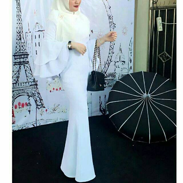 Long dress putih scuba
