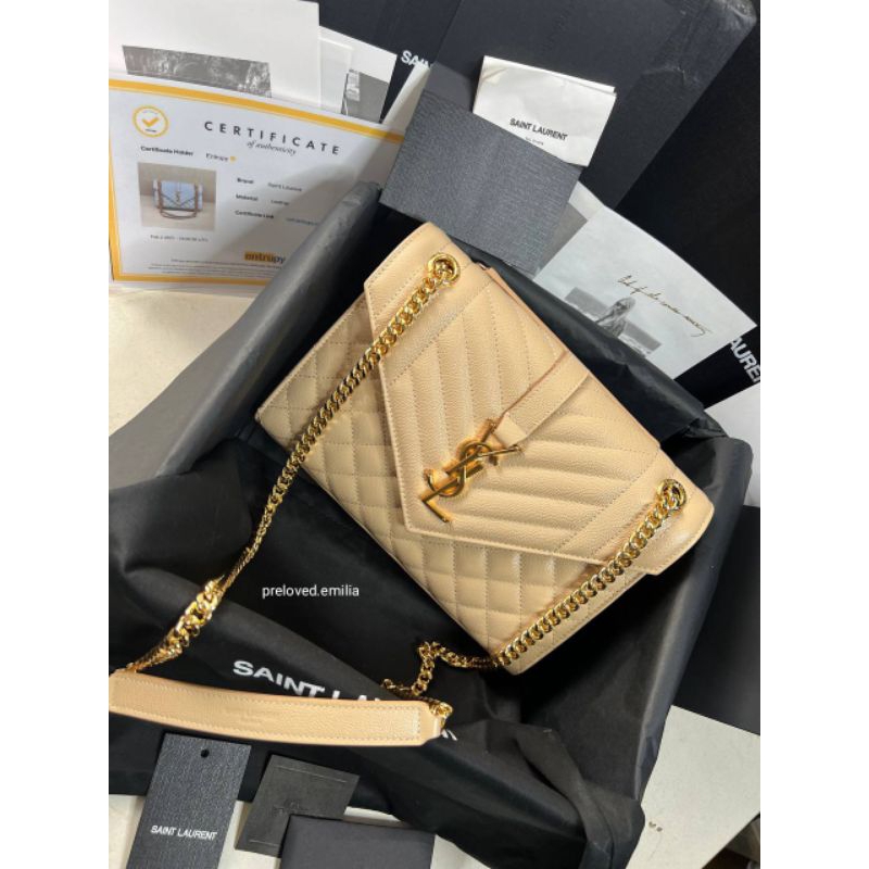 preloved rec 2022 saint laurent ysl envelope medium in quilted grain de poudre embossed beige leathe