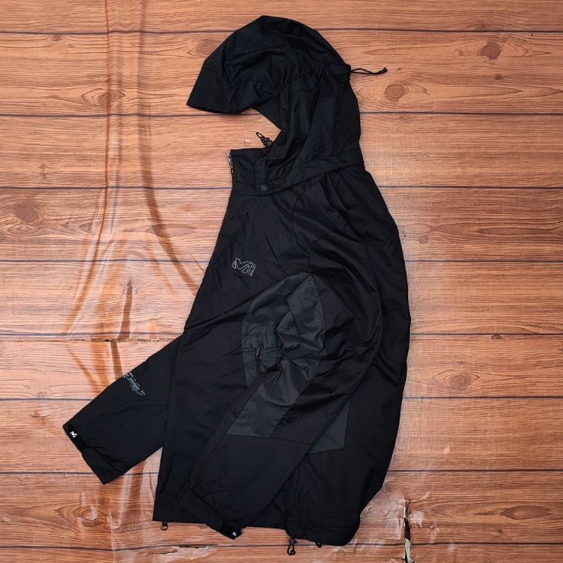 Jaket Gorpcore Millet