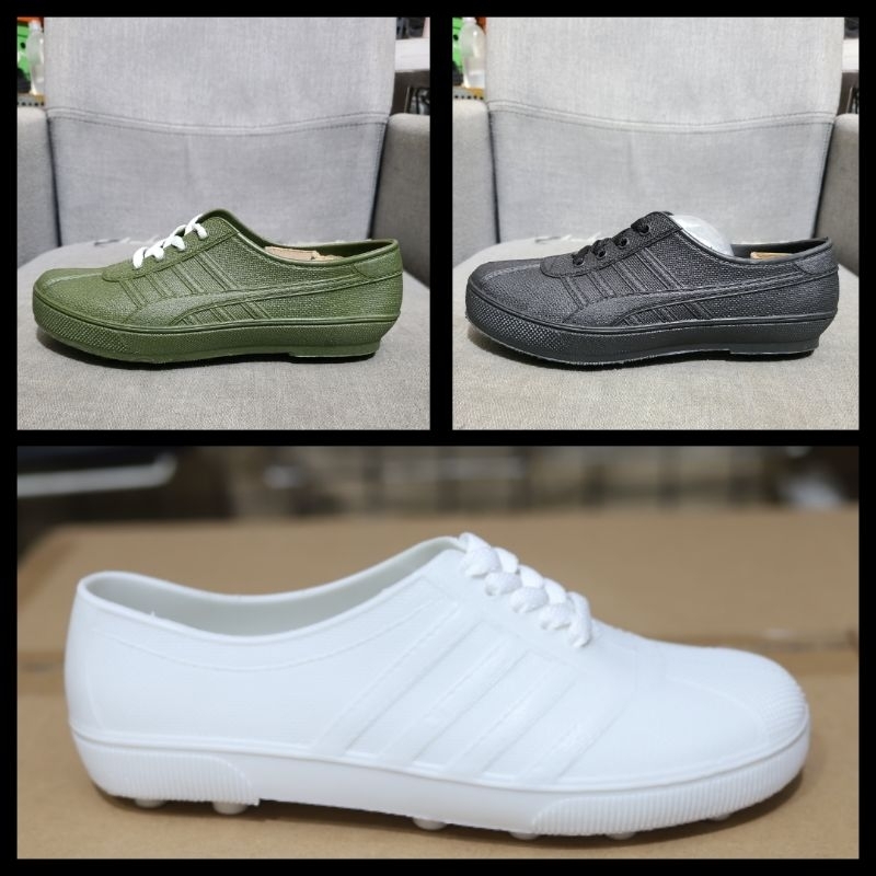 Sepatu karet tahan air sepatu pertanian sepatu pria karet untuk perkebunan