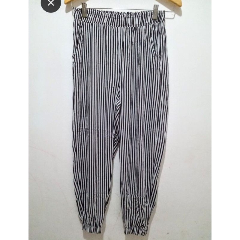 Preloved celana joger