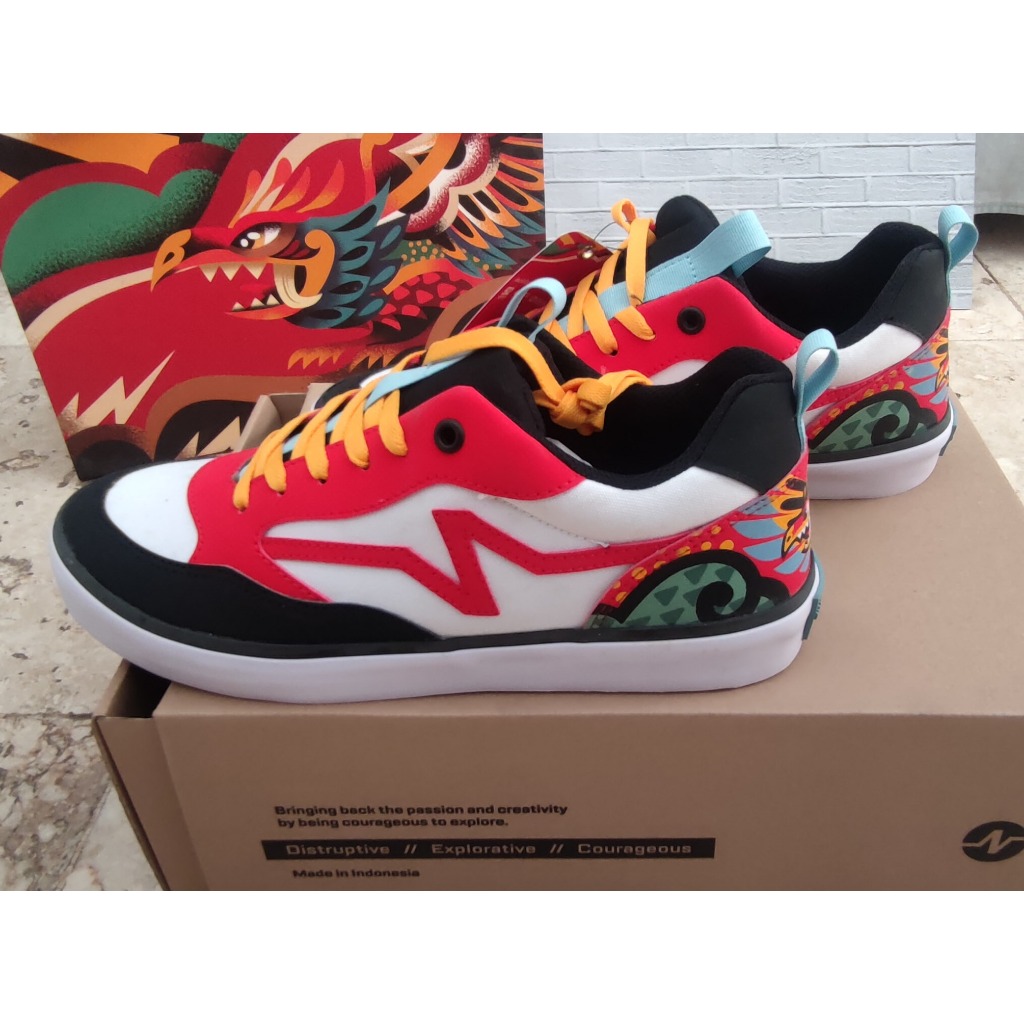 Nah Project X Gramedia X Monez sneakers - Size 43