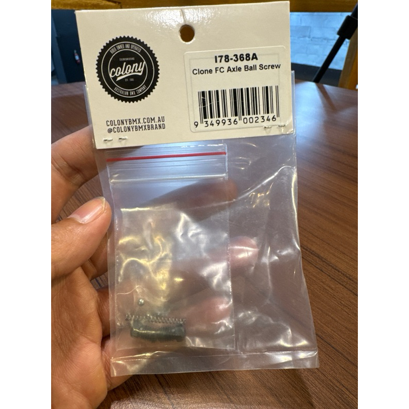 Colony ball screw set