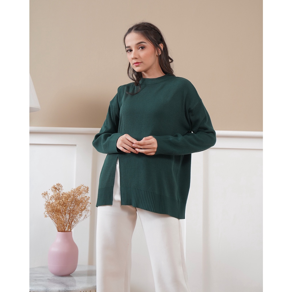 TERLARIS NIGOO Ellia Knit Oversize Sweater ?