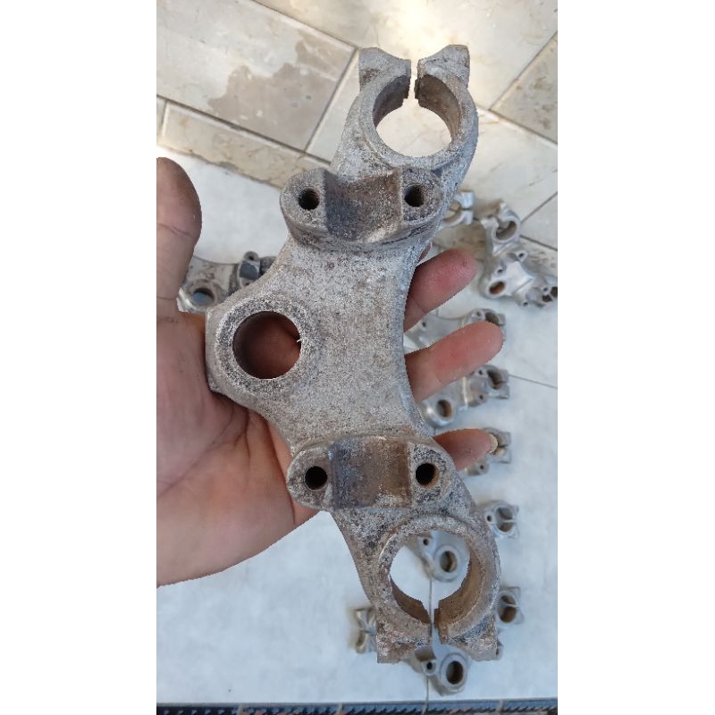 Segitiga T Atas Yamaha Yt 115 Original / Yt115 Second Original