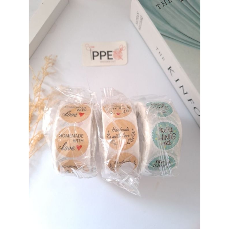 

Sticker Handmade 1 Roll (-+ 500pcs)