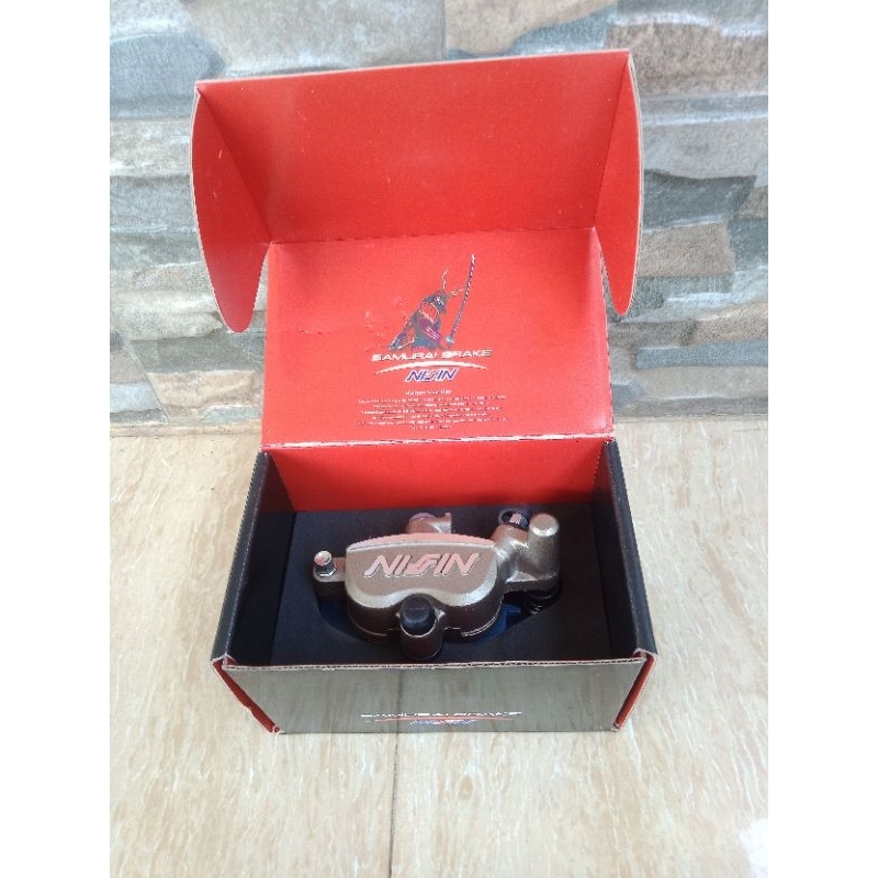 Kaliper rem kanan disk brake 2piston 54mur4 n55n tanpa breket pnp semua motor bebek fiz r - vega - s