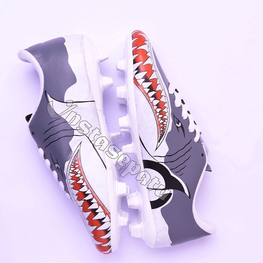 Restock Sepatu Bola Anak Ortuseight Requin Abu Sepatu Bola Junior HIU