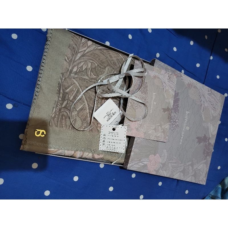 buttonscraves preloved