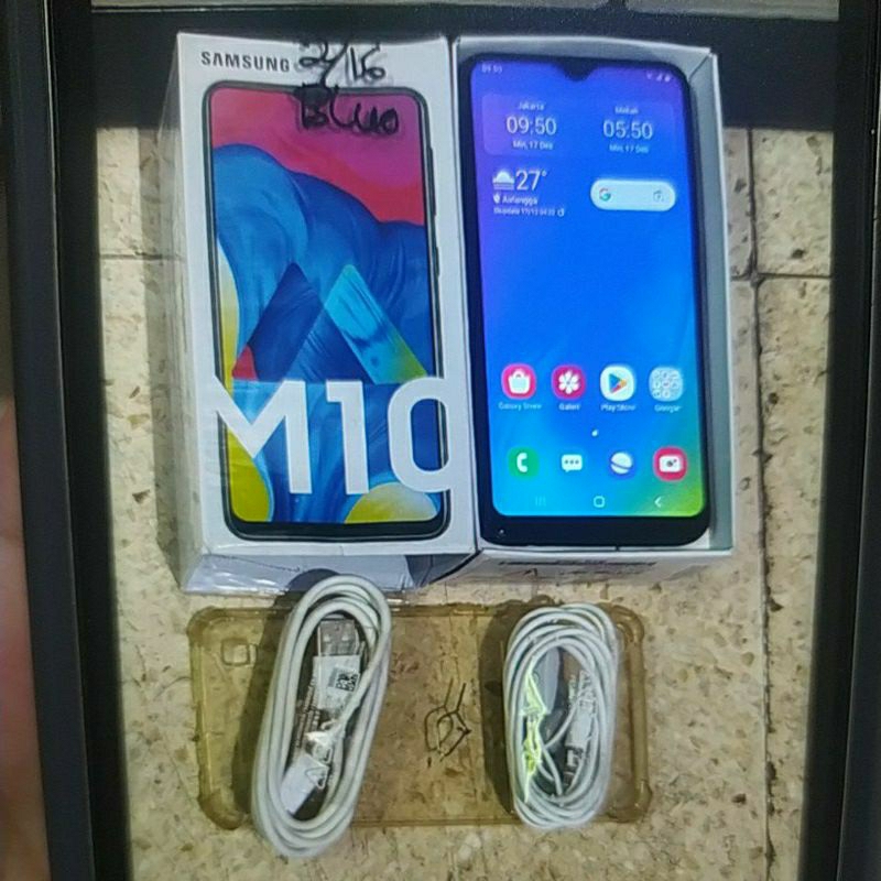 Samsung galaxy m10 second