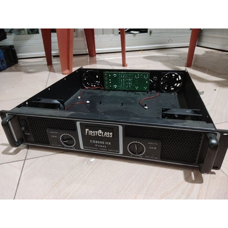 Box Power Amplifier 2U