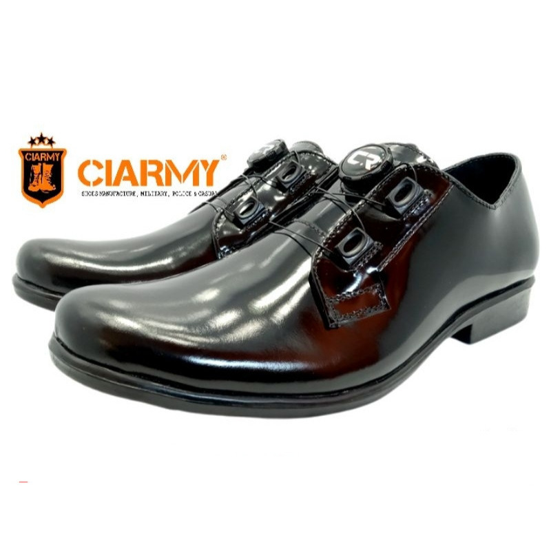 Sepatu PDH Tali Putar Merk Ciarmy Type C-112