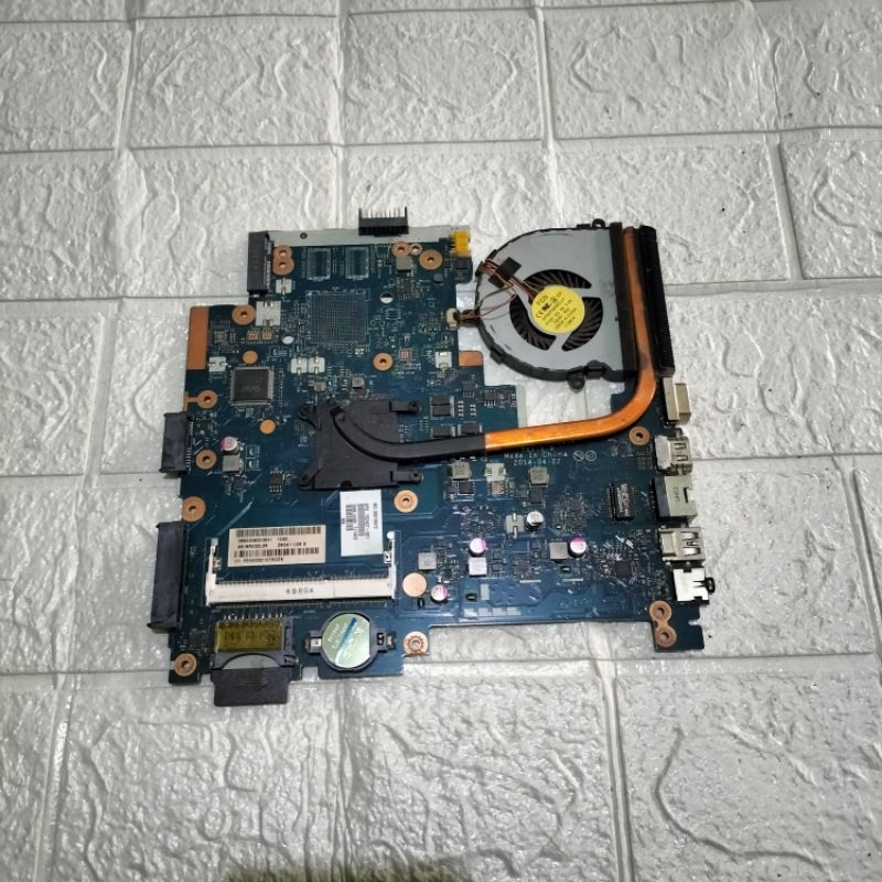 Motherboard Mainboard Mobo Mesin Laptop Hp 14-g102AU