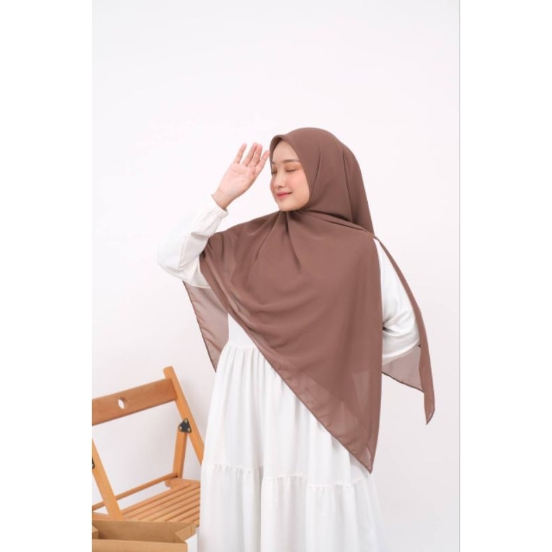 SEGIEMPAT HUMAIRAH SYARI