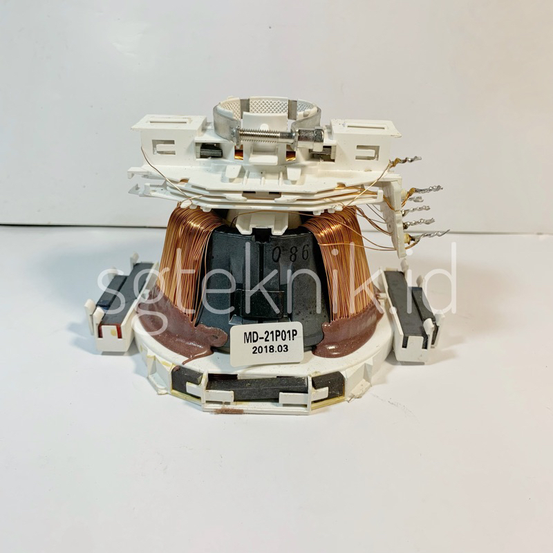 DEFLEKSI YOKE TV FLAT MD2101P