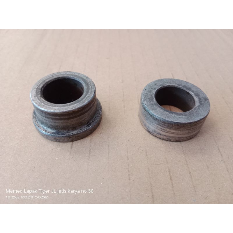 Bosh Tromol As roda belakang tiger revo Original copotan motor