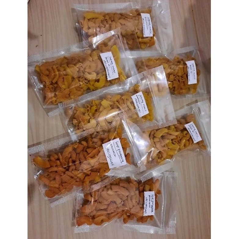 

Cemilan makaroni Bantet Pedas Daun Jeruk/balado/jagung manis/sapi panggang 50 gram Enak gurih kriuk