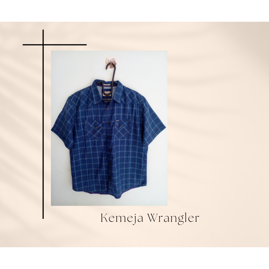 Preloved kemeja lengan pendek pria Wrangler