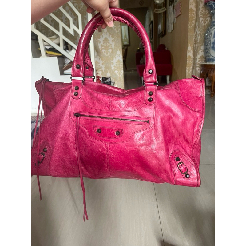 preloved tas balenciaga pink dan balenciaga travel bag (Lampo)