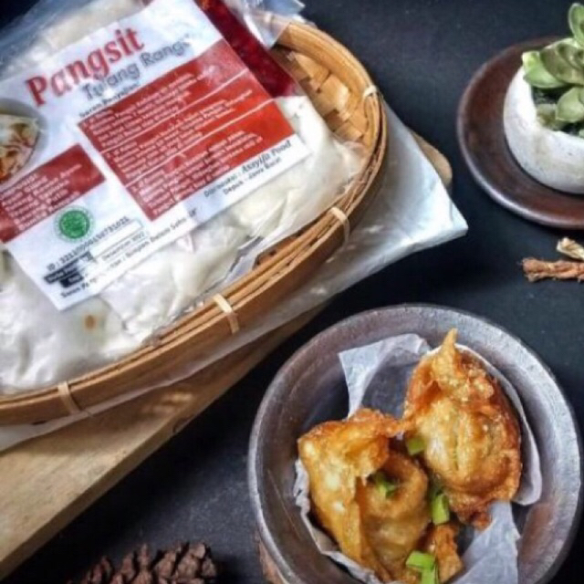 

Pangsit Kuah Tulang Rangu