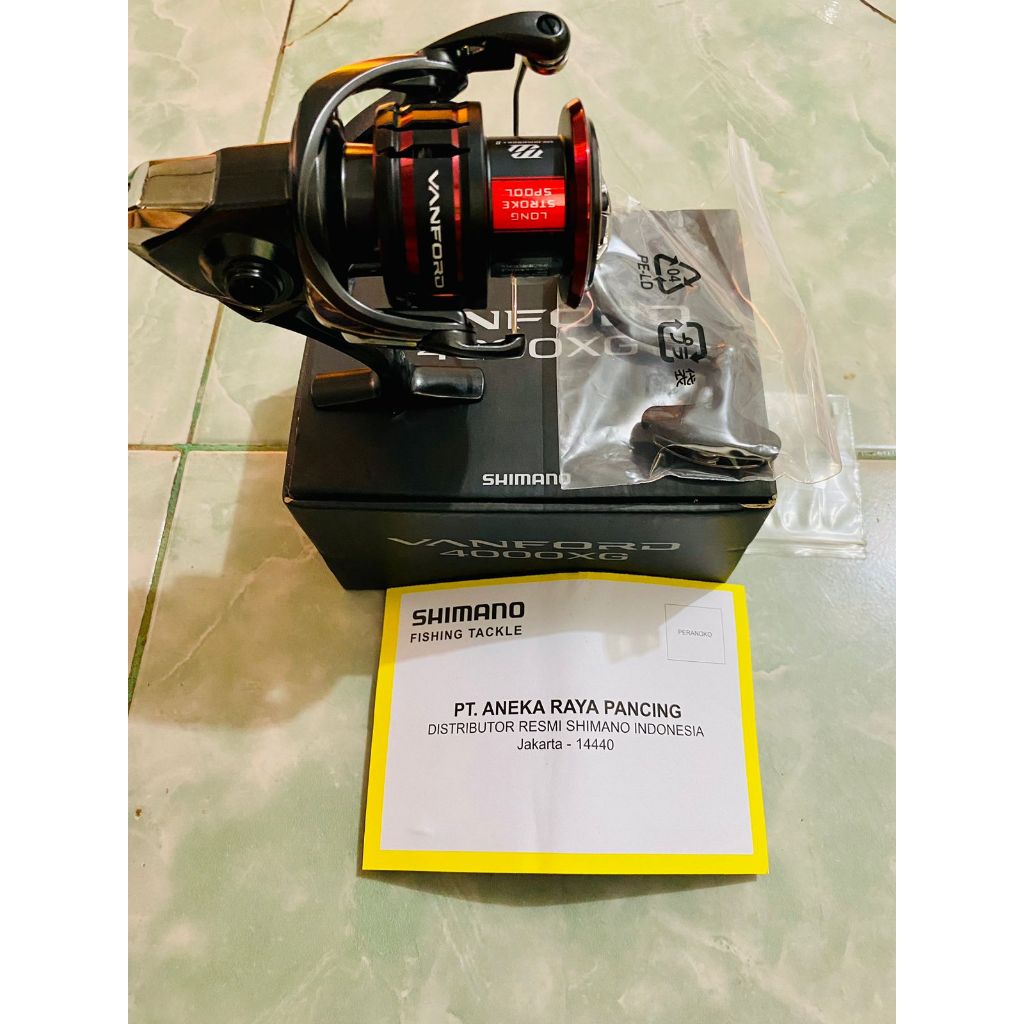 Reel Shimano VANFORD 2020 C4000XG