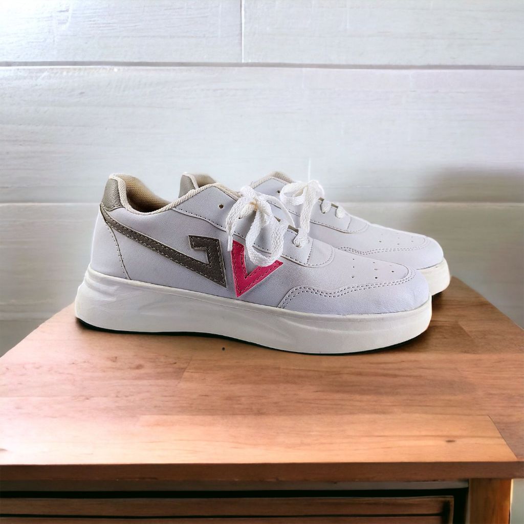 Sepatu korea wanita sepatu fashion sepatu sneaker perempuan sepatu korean style sepatu jungkook BTS 