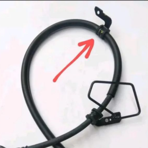 BREKET SELANG REM ATAS VARIO 110 KARBU - VARIO TECHNO 110 KARBU