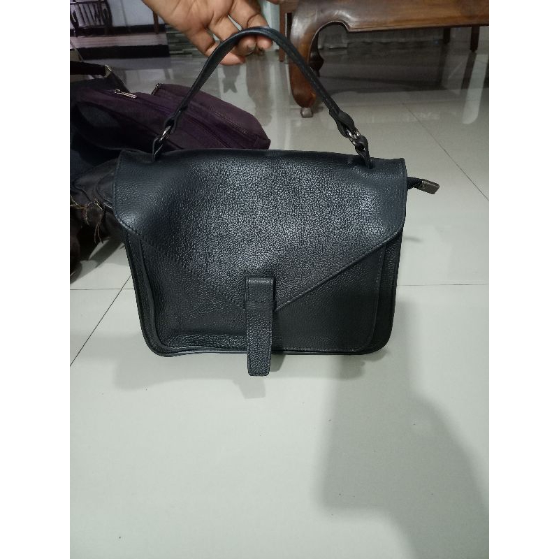 Tas Vintage Kulas Hitam