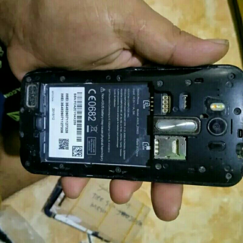 hp Asus Zenfone 2 Z00ED ram 2.16 minus lcd mesin JAMIN NORMAL UDH TESTED

