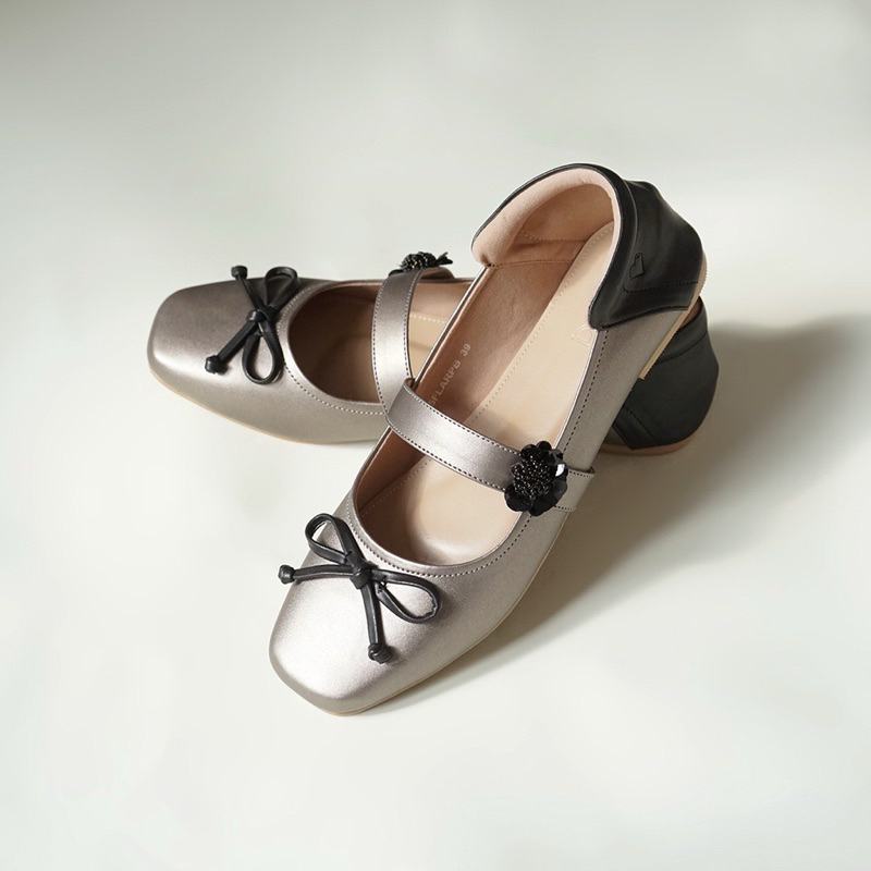 Ara bronze Pvra size 37 like new