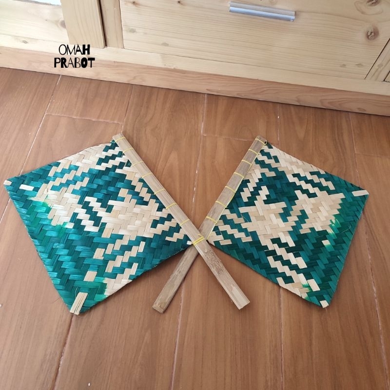 Kipas Sate Bambu Manual