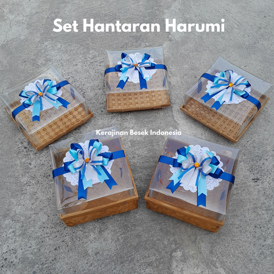 

READY SET HANTARAN PERNIKAHAN FREE PITA Box hantaran Seserahan Murah Piring dan besek wengku mika