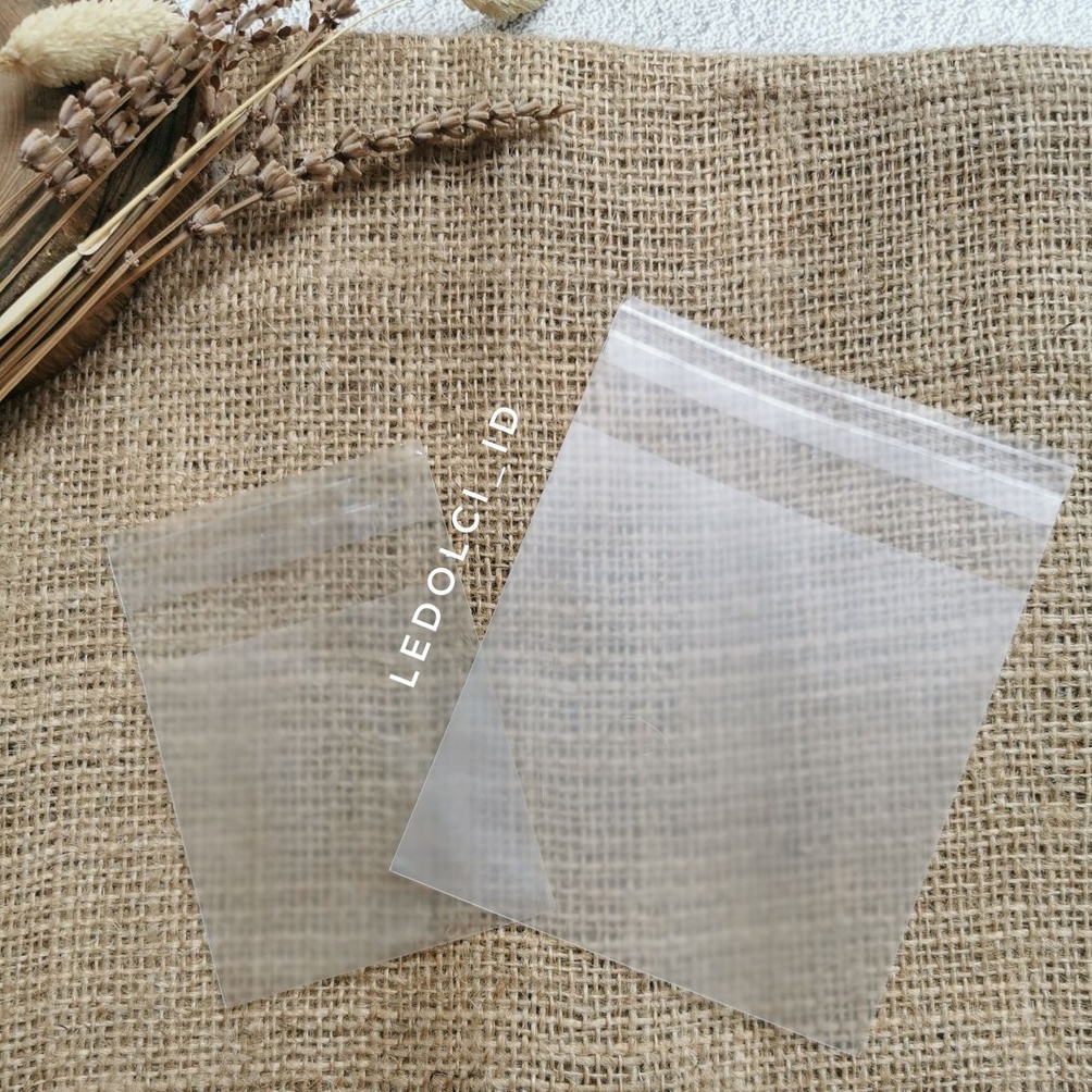 

Ready stock 1 PCS PLASTIK COOKIES MATTE DOFF DOF UKURAN KECIL BESAR 7X7 1X1 CM 14X14 CM 3H