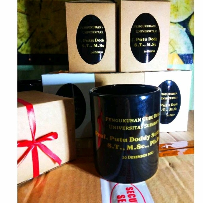 MUG Keramik Hitam Ori Sablon Yellow Gold