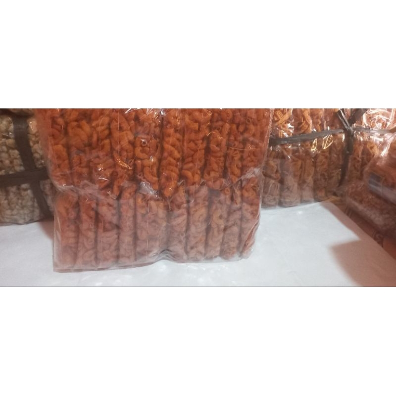 

SNACK SPAT PEDAS GURIH & RENYAH MERK " PAK WIWID" EXTRA HOT