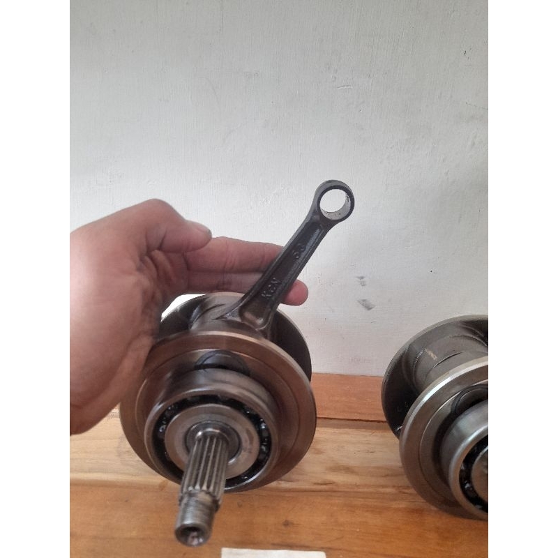 Askruk bandul tiger revo original copotan motor.