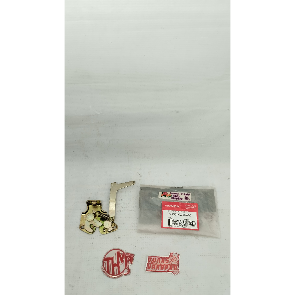 LAWAN KUNCI SADEL REVO ABSOLUTE AHM 77230-KWW-A00 -ORIGINAL