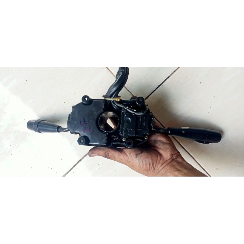 saklar kombinasi corona st171