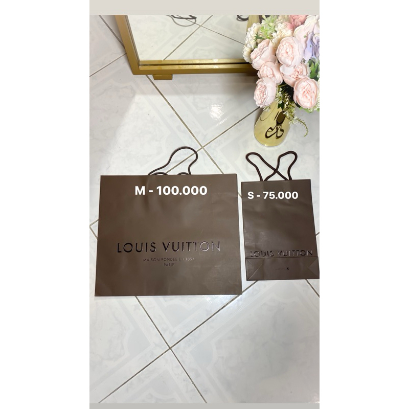 

Paperbag LV LOUIS VUITTON Original Store