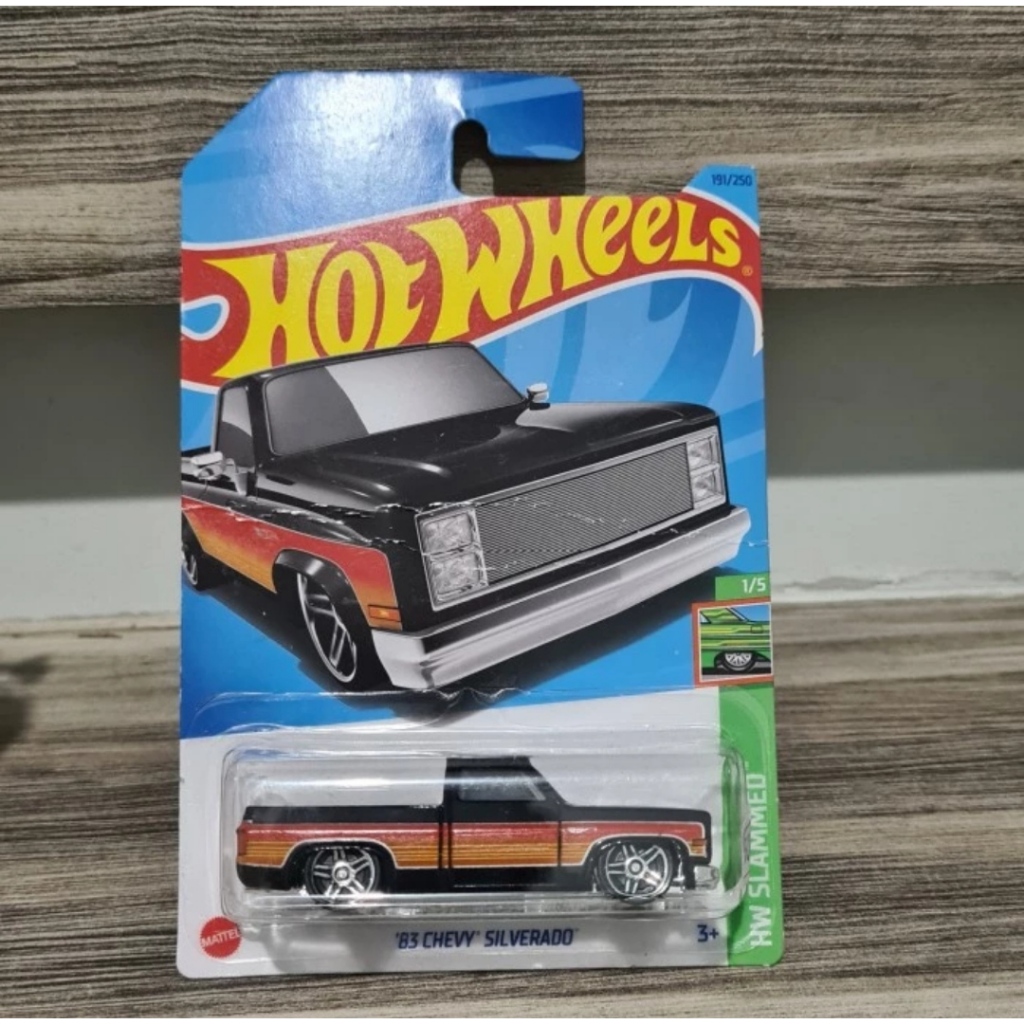 HOTWHEELS Chevy Silverado