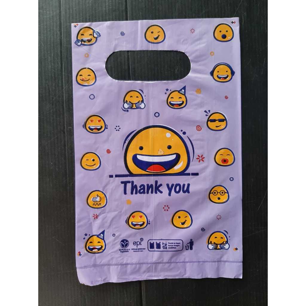 

Tas Plong Aksesoris Smile / Tas Kantong Smile ukuran 15 x 23 cm