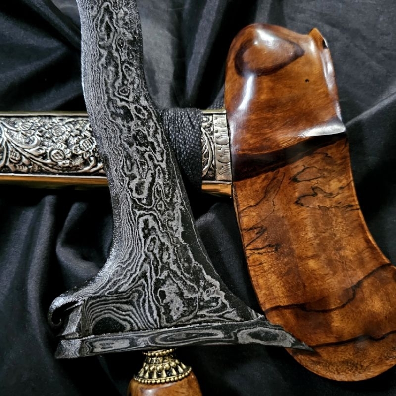 Keris Segaluh Luk 9 Rojo Gundolo