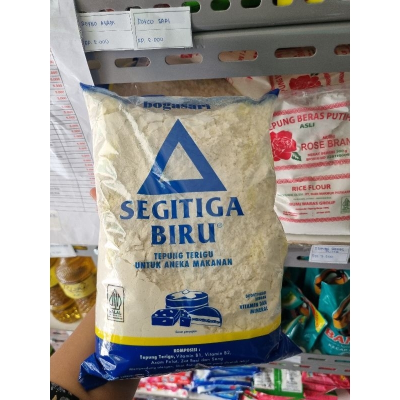 

Terigu segitiga biru 1kg