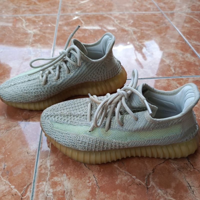 Adidas Yezy 38