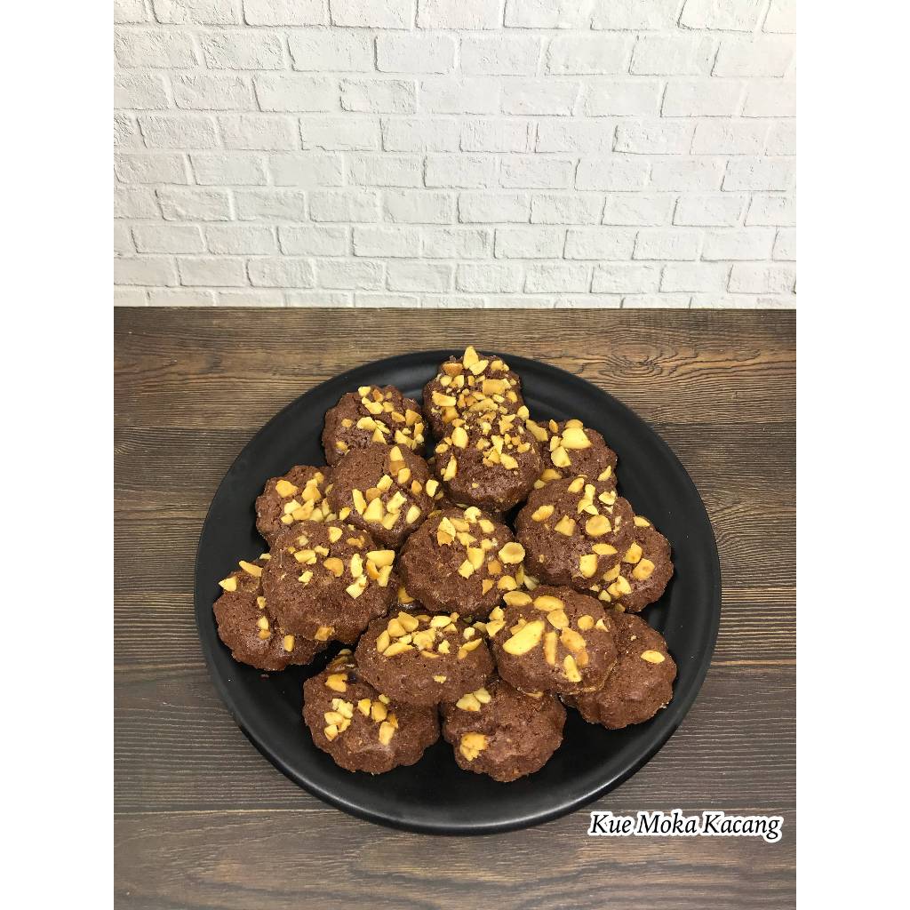 

1 KILOGRAM KUE MOKA KACANG KUE MOCCA KACANG PEANUT MOCCA KUE NATAL KUE IMLEK