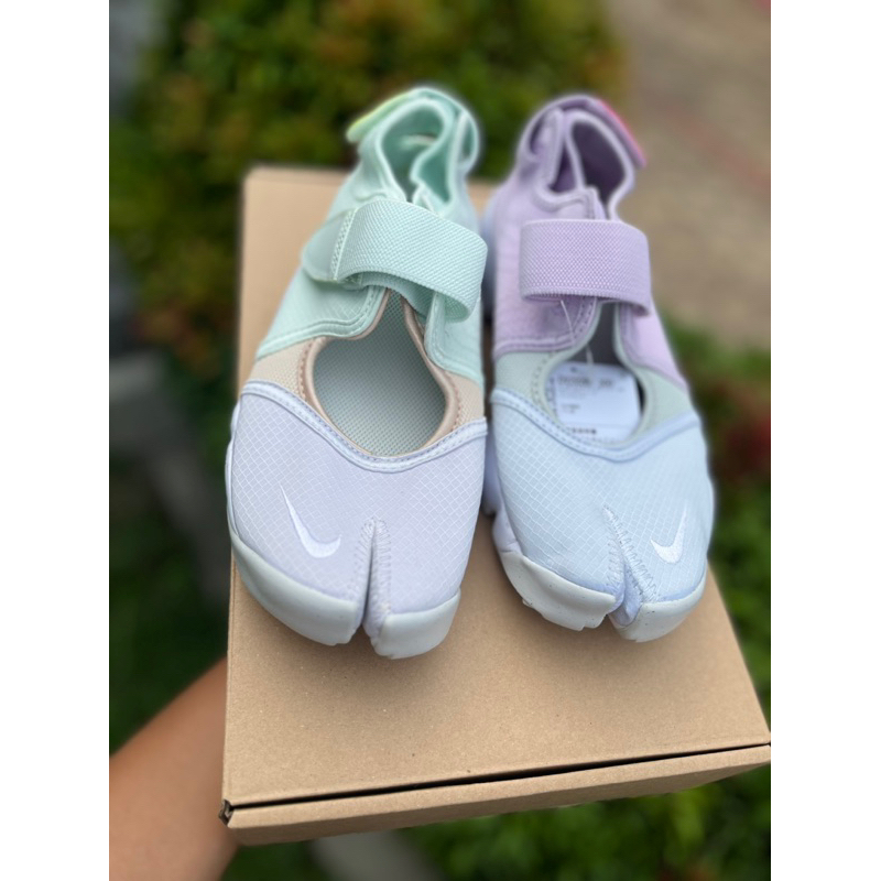 NIKE AIR RIFT BARELY GREEN SIZE 38